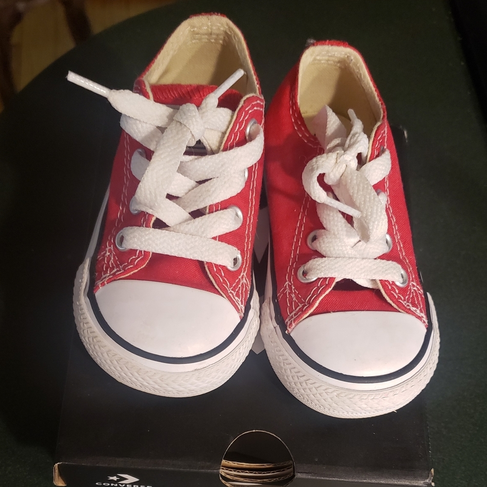 Red Converse